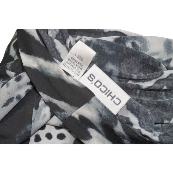 Chico’s Animal Print Wrap Dress Black Gray Long Sleeve Mini Size 1 Medium - Picture 9 of 9